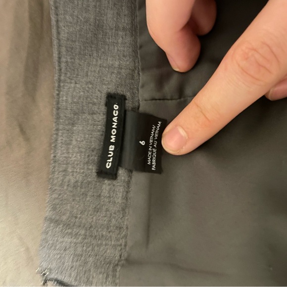 Elegant Grey Women's Skirt - Picture 3 of 3